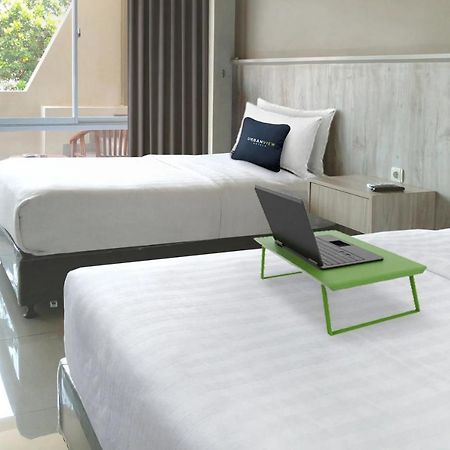 Urbanview Hotel Rio Life House Cianjur By Reddoorz Exterior photo